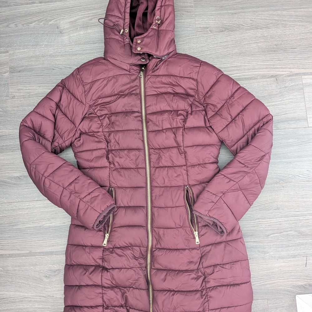 Burgundy Hooded Puffer Jacket